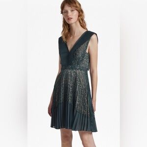 French Connection Orabelle Lace Pleated Dress Teal & Almond Sleeveless Size 0